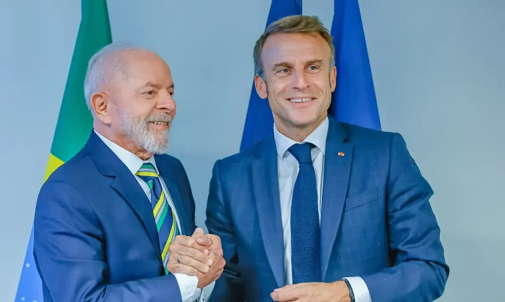 Lula e Macron debatem Conselho de Paz de Trump e futuro do Mercosul-UE em ligação