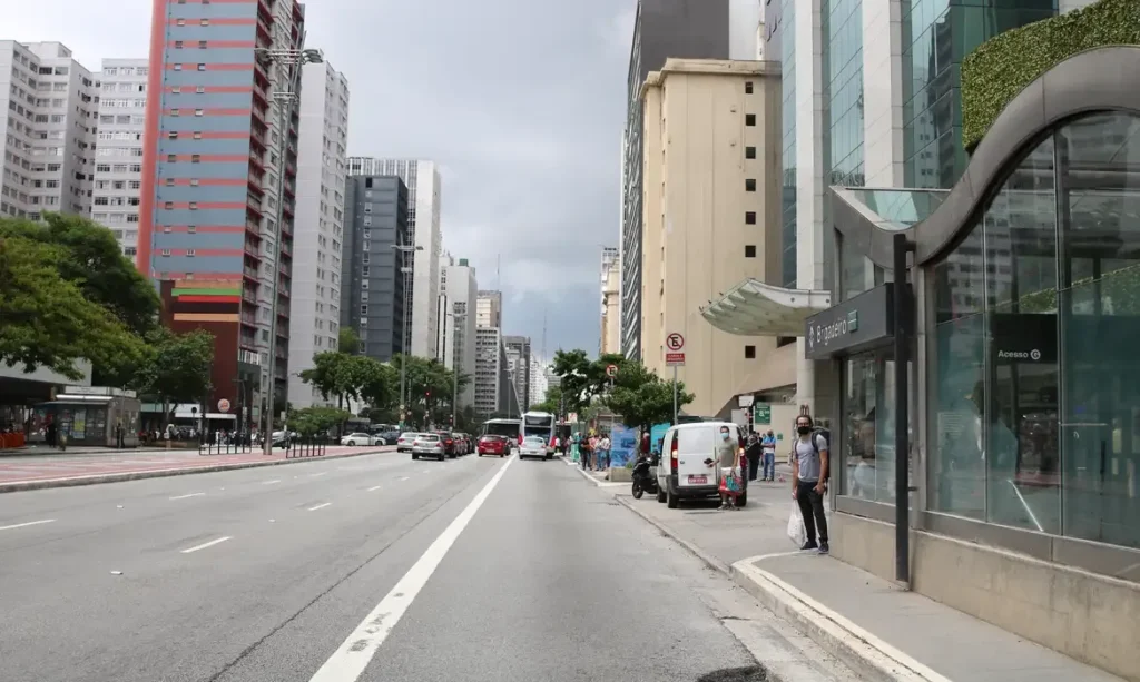Inflação do aluguel volta a subir em janeiro, mas acumulado anual segue em queda