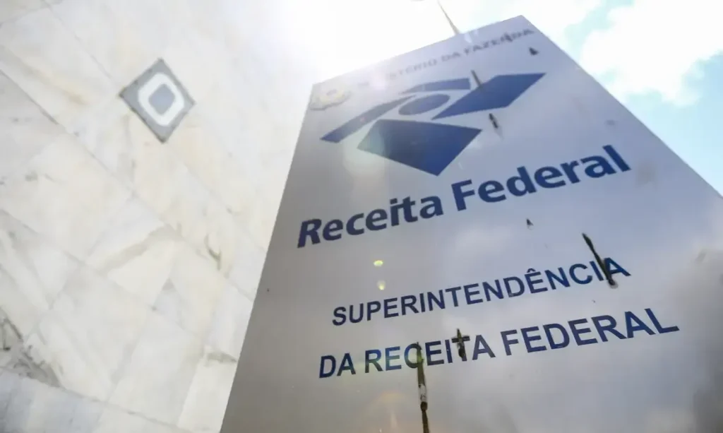 Receita Federal libera R$ 403 milhões para 183 mil contribuintes da malha fina