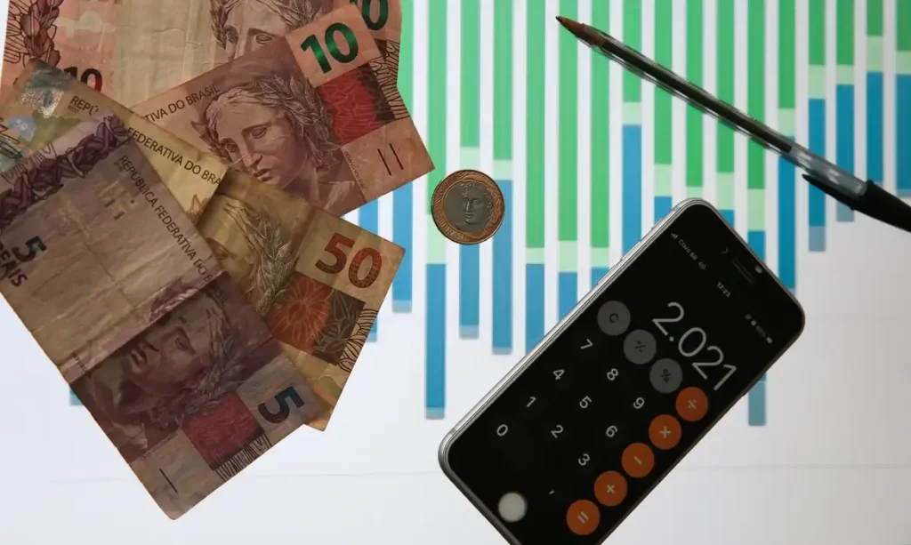 Exportações de serviços do Brasil atingem pico histórico de US$ 51,8 bi em 2025, impulsionadas por digitalização