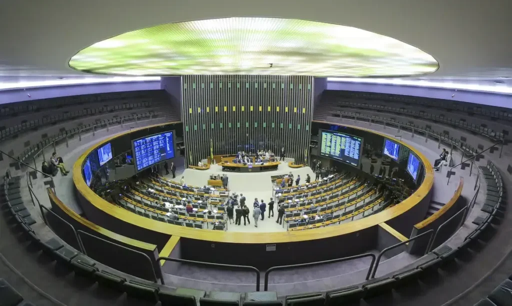 Lula celebra fim de 2025 com recordes econômicos e sociais em mensagem ao Congresso