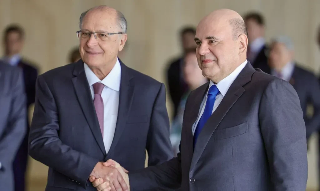 Brasil e Rússia buscam fortalecer laços comerciais e energéticos com foco em tecnologia e saúde
