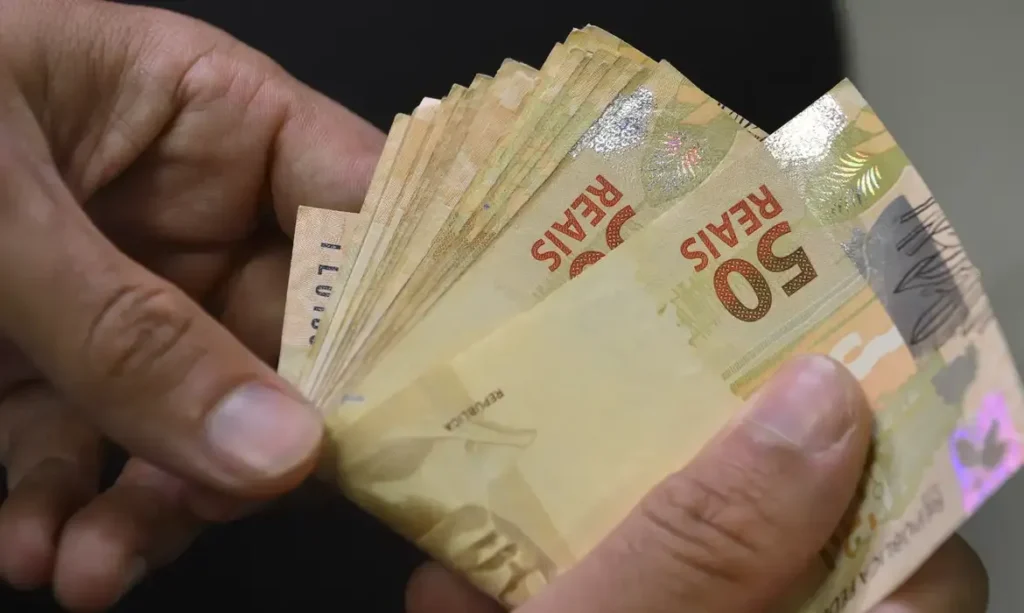 Poupança amarga saída líquida de R$ 23,5 bilhões em janeiro com juros altos