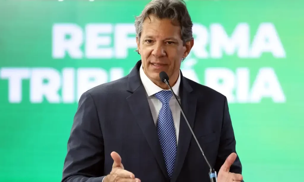 Haddad sugere fusão de benefícios sociais para criar sistema mais eficaz