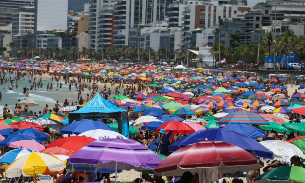 Carnaval seguro: saiba como o Cadastur protege turistas contra golpes