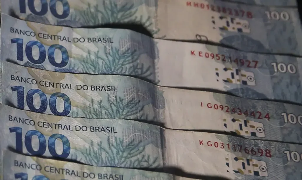 Governo central registra superávit primário de R$ 86,9 bilhões em janeiro, superando expectativas