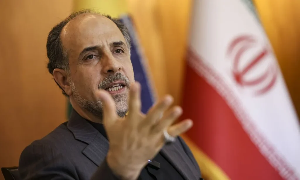Embaixador iraniano acusa EUA e Israel de sabotar acordo nuclear e critica “visão de mundo” de Trump