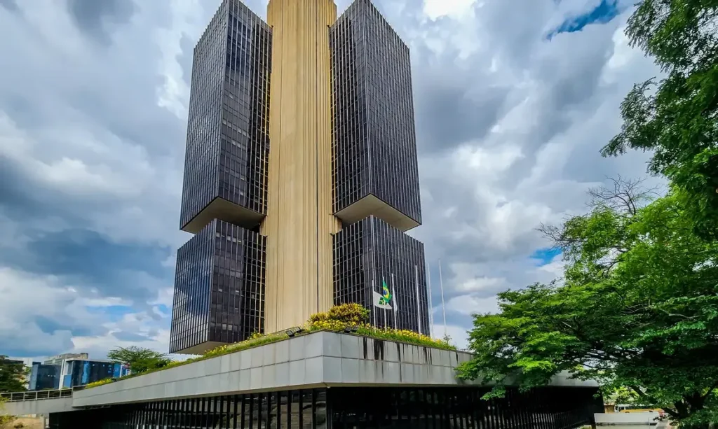 Bancos ganham fôlego: BC permite descontar pagamentos antecipados ao FGC do compulsório