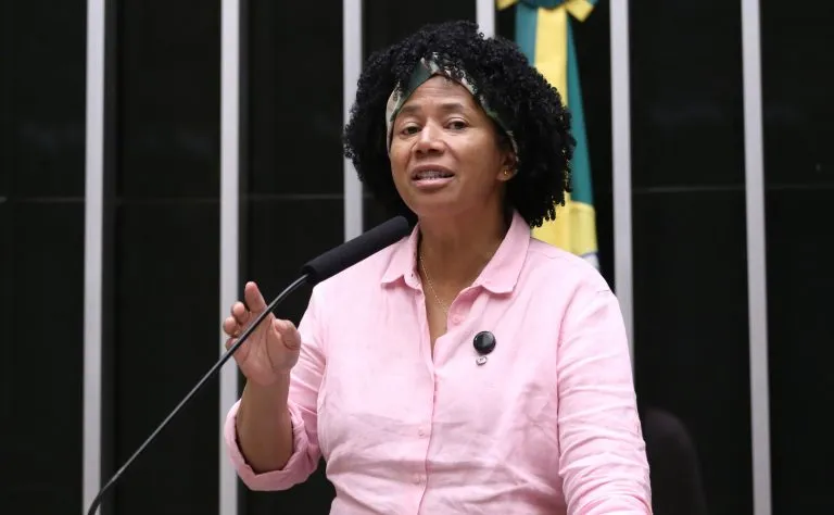 SUS terá cadastro para proteger mulheres com risco de câncer