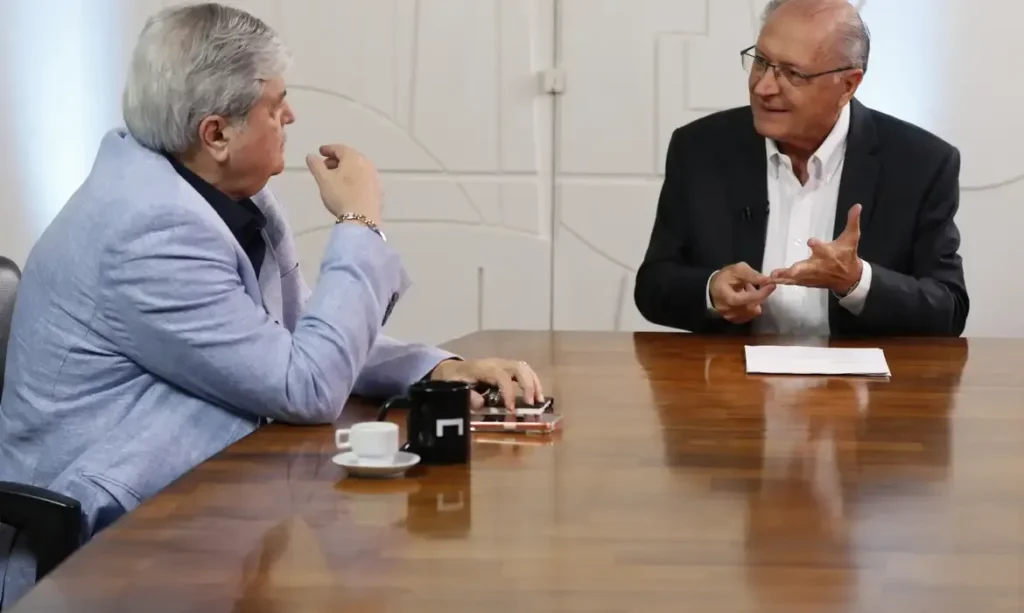 Alckmin exige rigor total no caso Banco Master e promete afastamento do ministério em abril