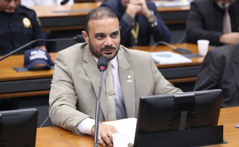 Novas regras para busca de pessoas com deficiência desaparecidas são aprovadas em comissão