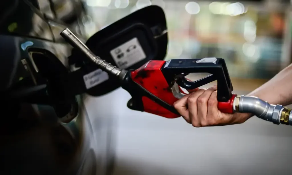 Petrobras aumenta diesel e FUP aponta falhas estruturais no mercado brasileiro