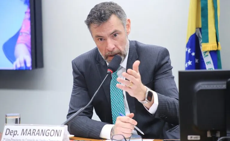 Câmara aprova prisão imediata para quem descumpre medidas protetivas contra agressores