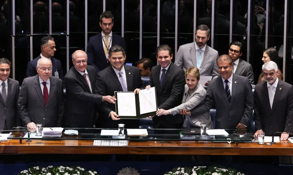 Congresso Nacional promulga acordo Mercosul-União Europeia após 26 anos de negociação