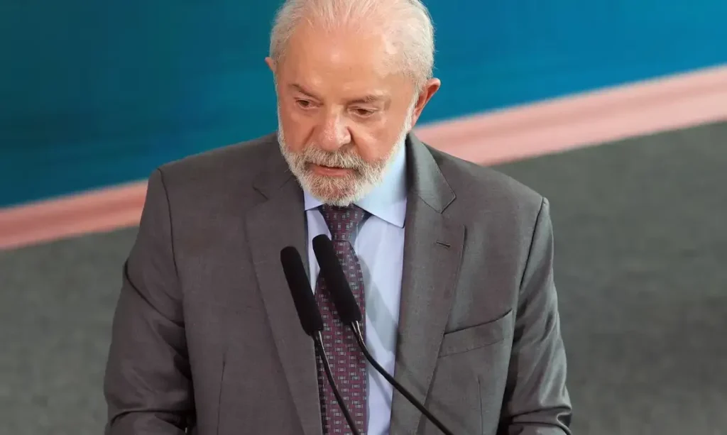 Lula critica “política colonialista” e questiona uso da força por nações ricas