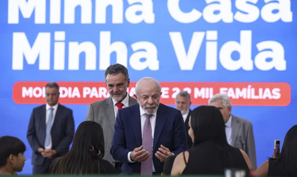 Minha Casa, Minha Vida: governo federal entrega mais de 2,2 mil novas moradias