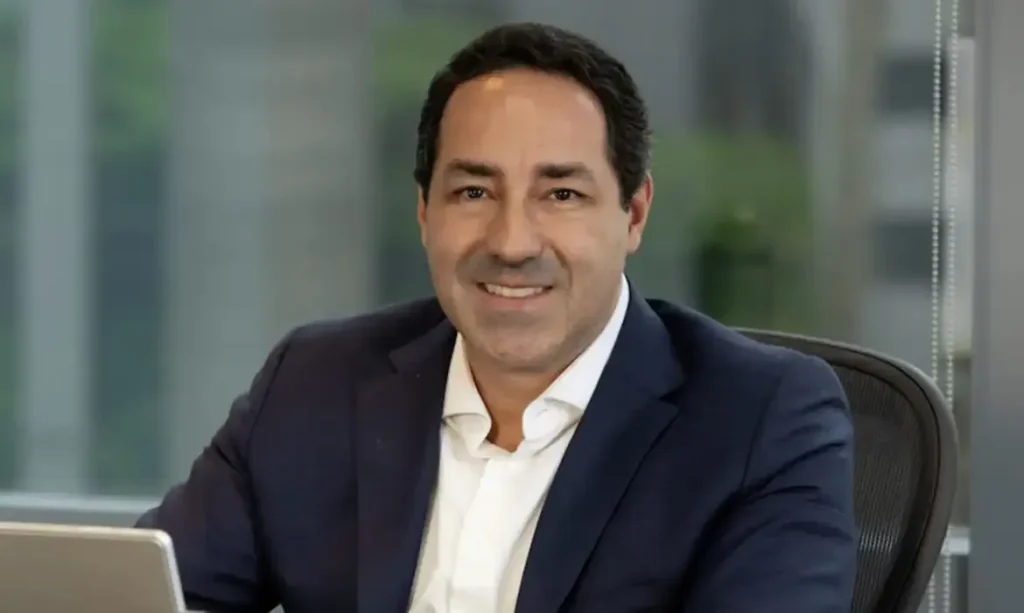 CEO do Grupo Fictor é investigado pela PF em operação contra fraudes milionárias na Caixa