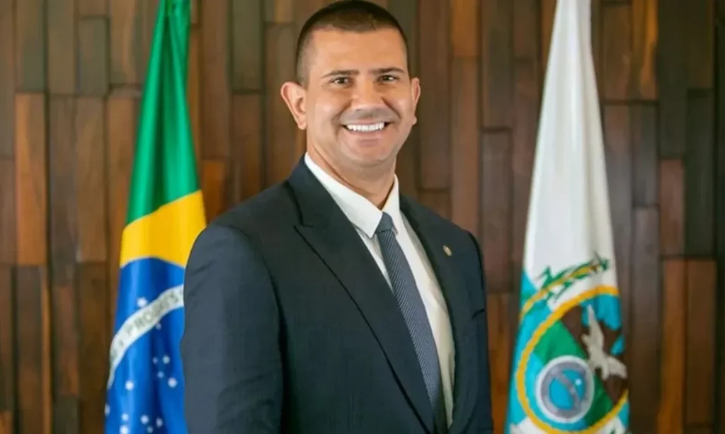 Douglas Ruas assume presidência da Alerj e se torna governador interino do Rio de Janeiro