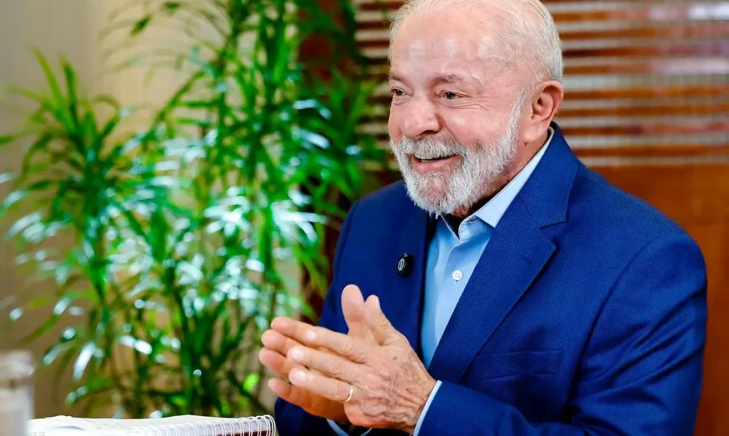 Lula defende o Pix: “Ninguém vai nos fazer mudar” diante de críticas dos EUA