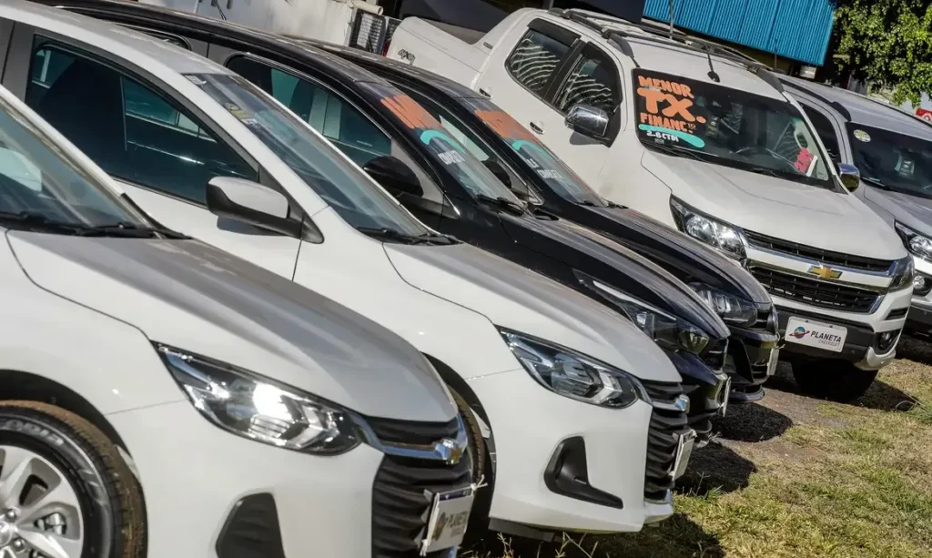 Mercado automotivo brasileiro acelera no primeiro trimestre com alta expressiva nas vendas