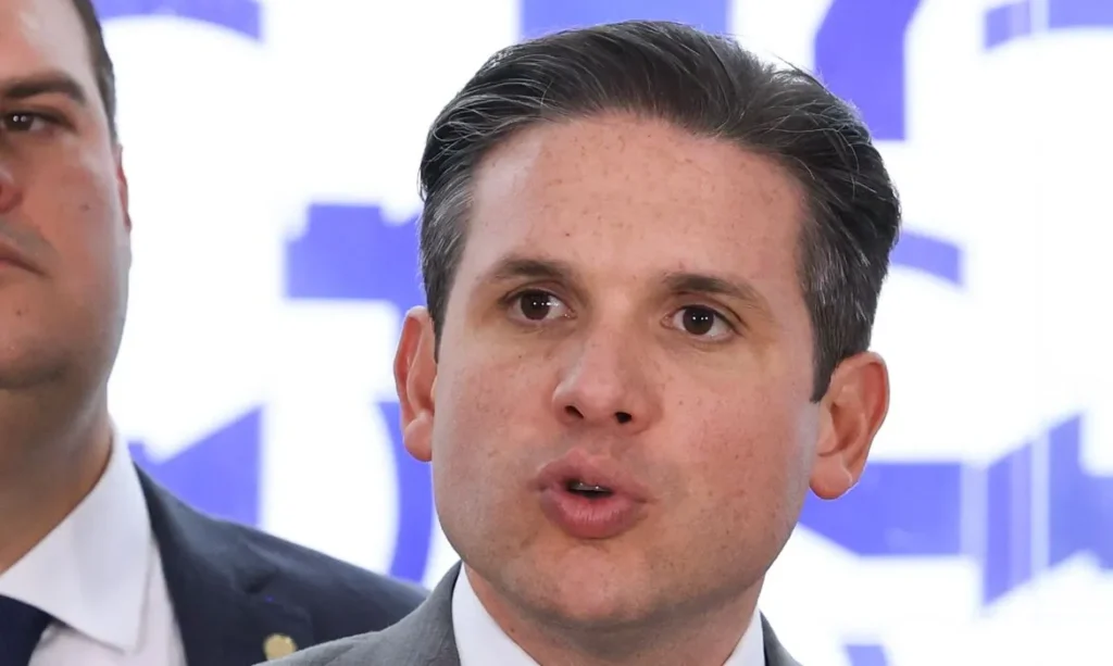 Fim da escala 6×1: debate sobre jornada de trabalho avança via PEC na Câmara