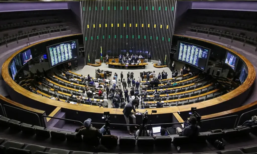 Brasil avança em política para minerais estratégicos: o que muda para o setor?