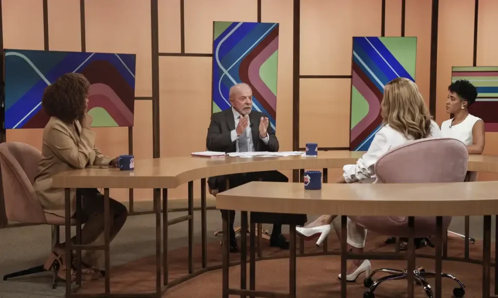 Lula garante vigilância diária sobre preços de combustíveis e adota medidas contra reajustes