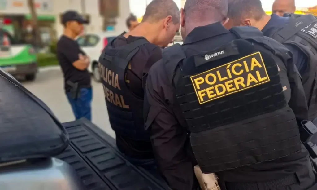 Polícia Federal desvenda esquema de desvios milionários na Rioprevidência com Banco Master