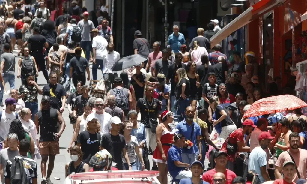 Desenrola Brasil 2.0: prazo para renegociar dívidas bancárias é estendido até 31 de agosto