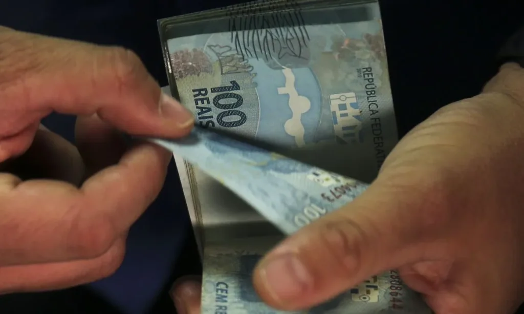 Desenrola Adimplentes: nova linha de crédito com juros baixos inicia operação
