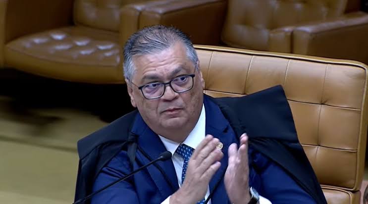 PF vai abrir inquérito sobre ataques a imagens religiosas após determinação de Dino