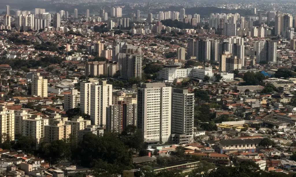 Instituto compara 228 indicadores e revela abismo social e econômico entre estados brasileiros