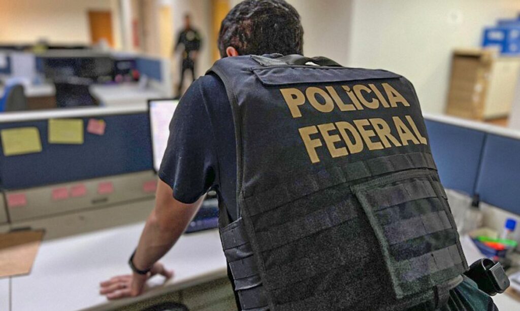 Polícia Federal confisca mais de R$ 30 milhões em bens ligados a crimes eleitorais em 2026